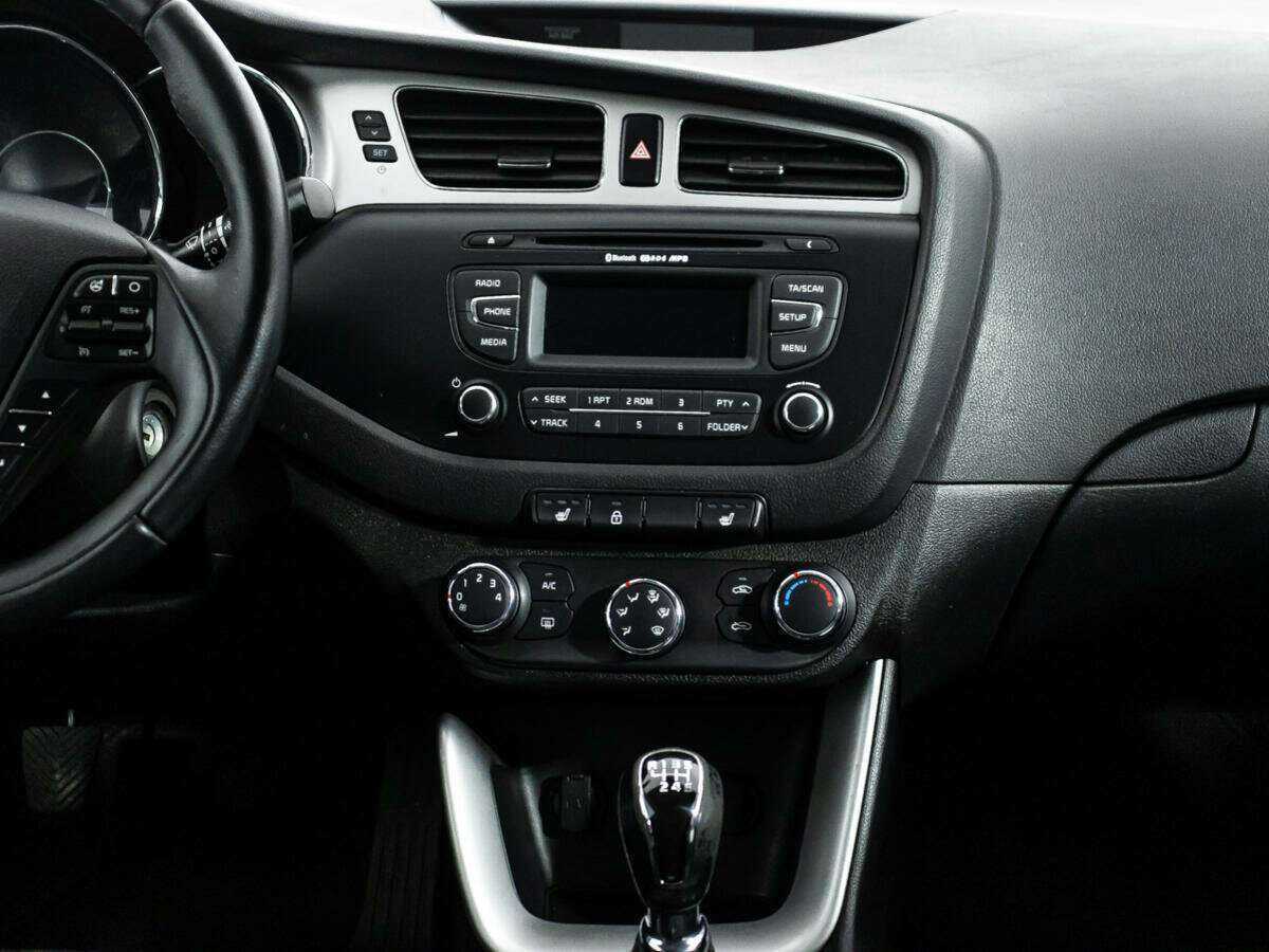 Kia Ceed с пробегом — 2014 год. Фото: #13