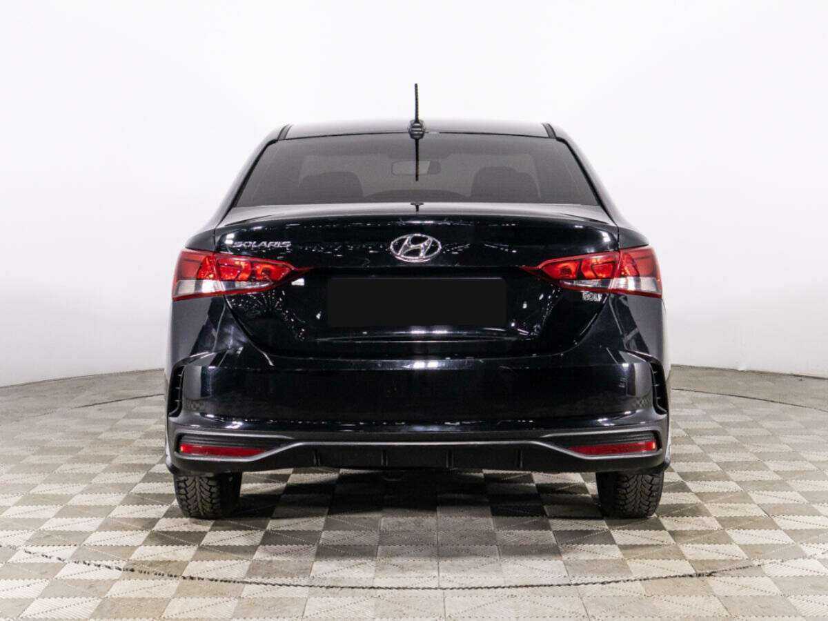 Hyundai Solaris с пробегом — 2021 год. Фото: #5