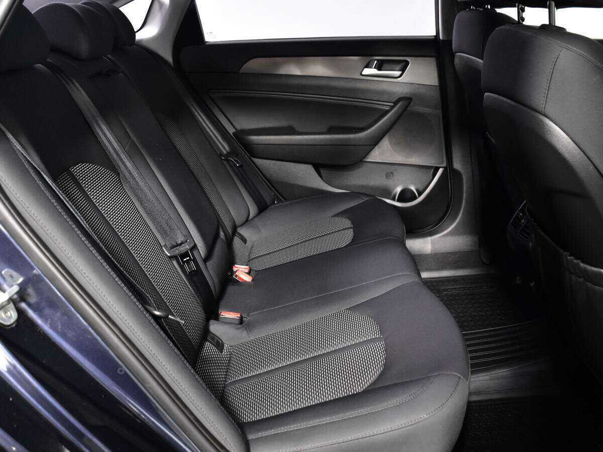 Hyundai Sonata с пробегом — 2017 год. Фото: #9