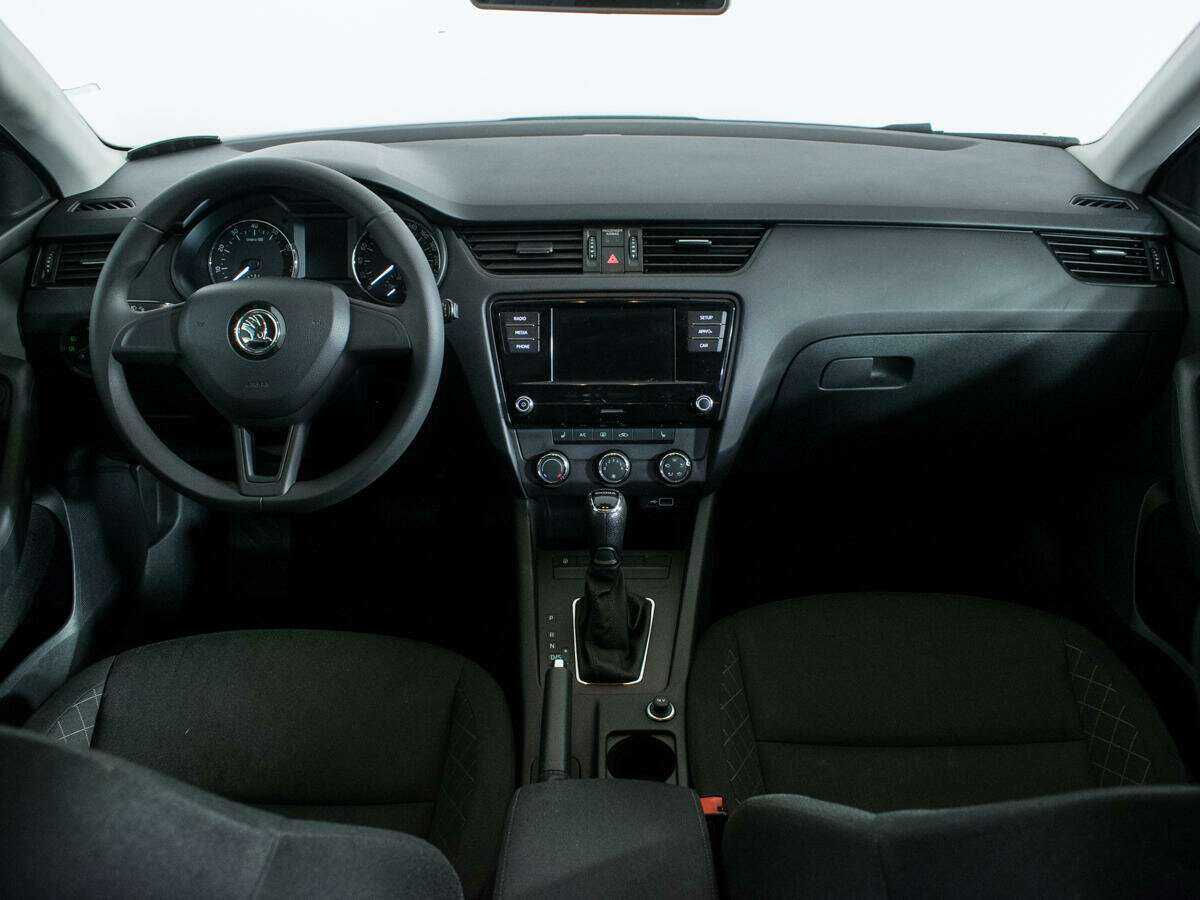 Skoda Octavia с пробегом — 2018 год. Фото: #11