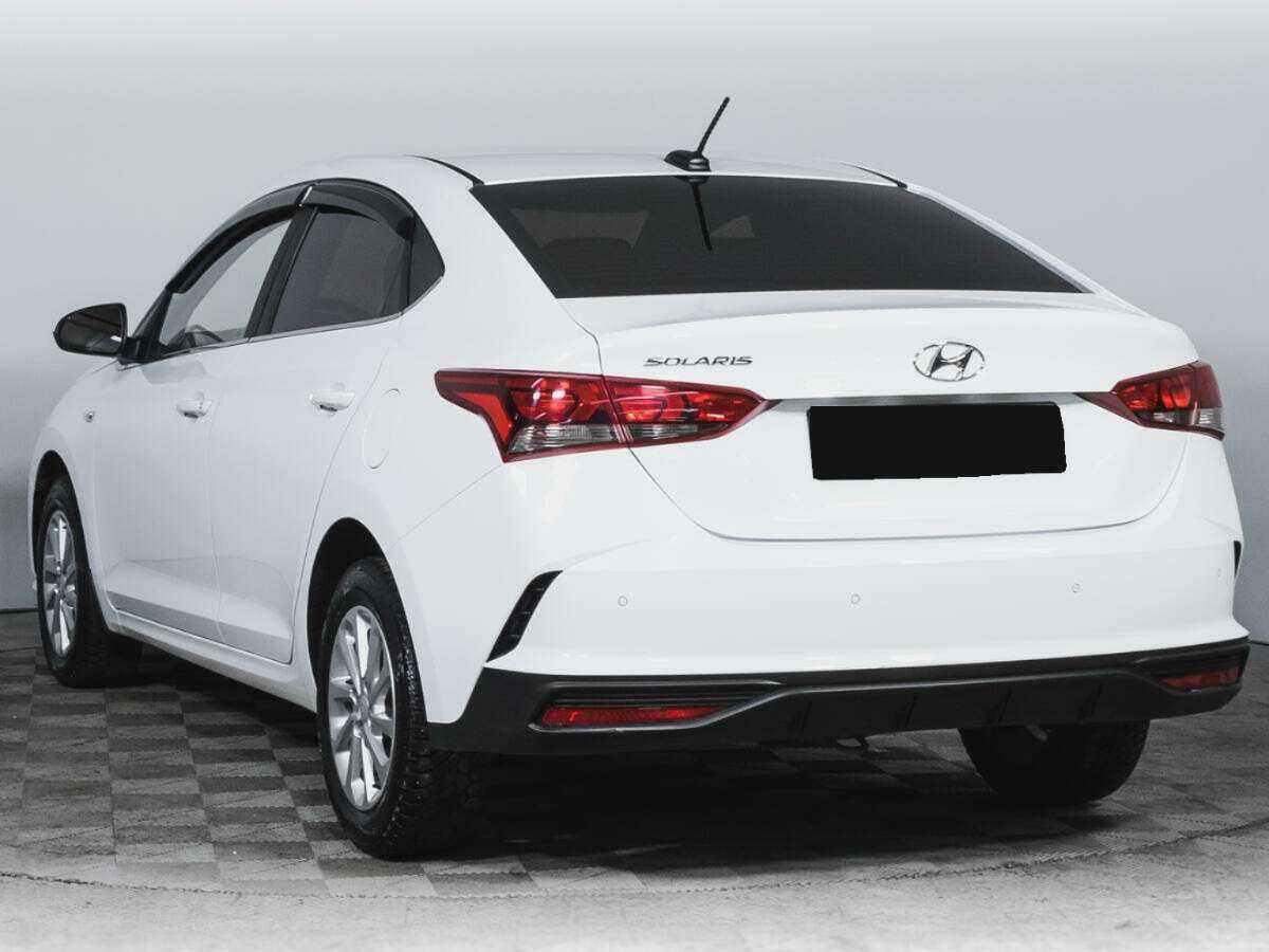 Hyundai Solaris с пробегом — 2021 год. Фото: #6