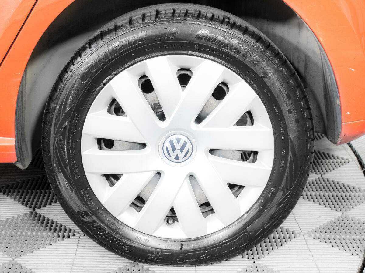 Volkswagen Polo с пробегом — 2012 год. Фото: #15