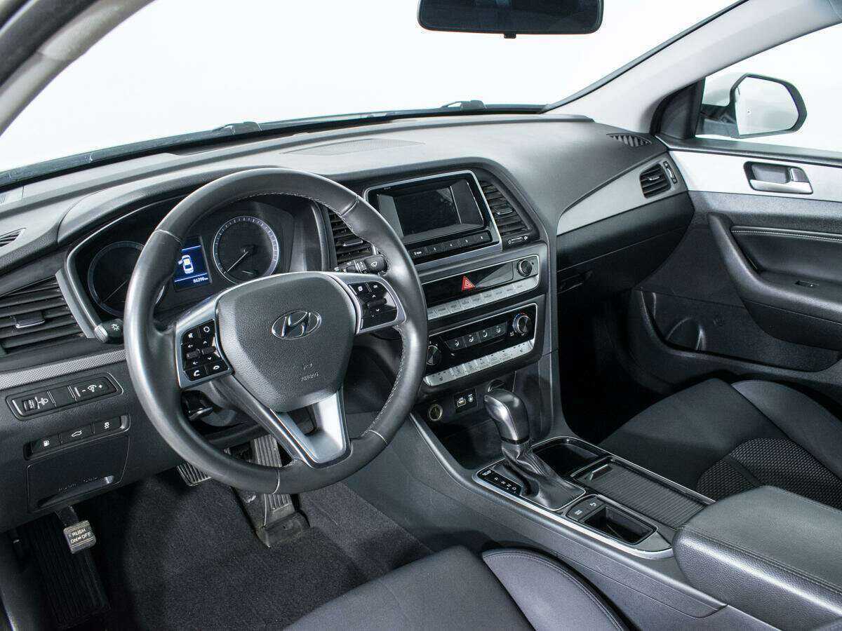 Hyundai Sonata с пробегом — 2019 год. Фото: #12