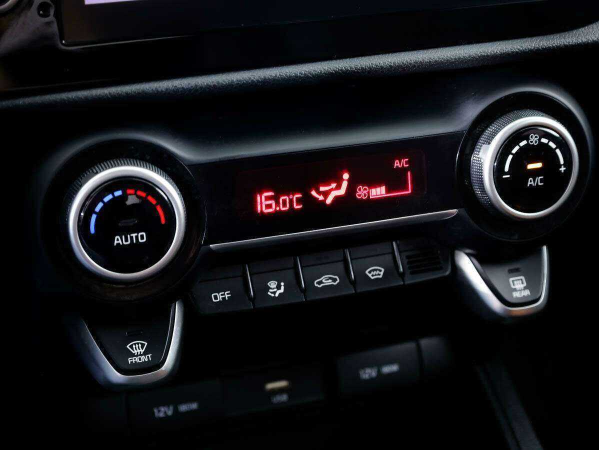 Kia Rio с пробегом — 2021 год. Фото: #17