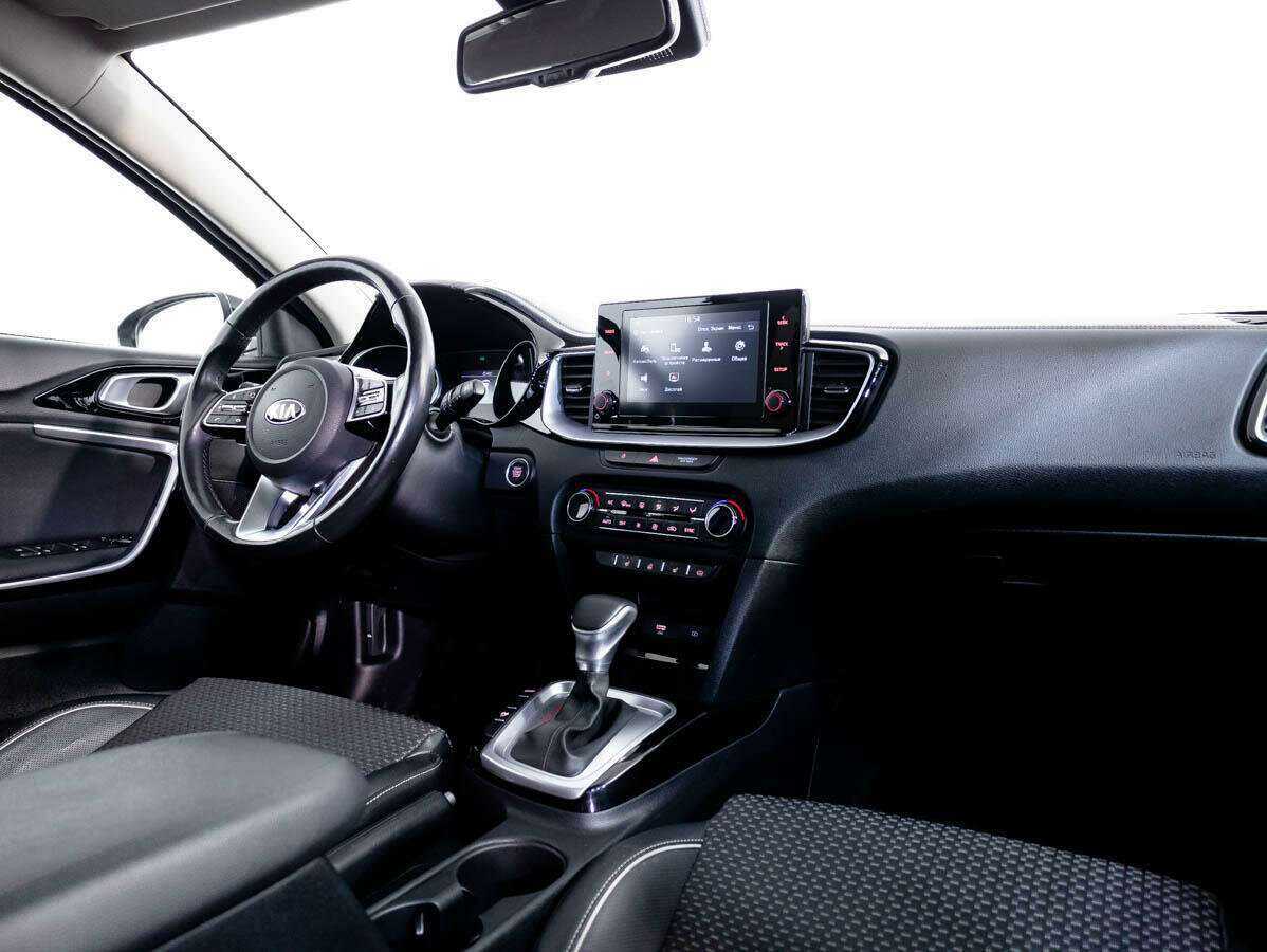Kia Ceed с пробегом — 2020 год. Фото: #7