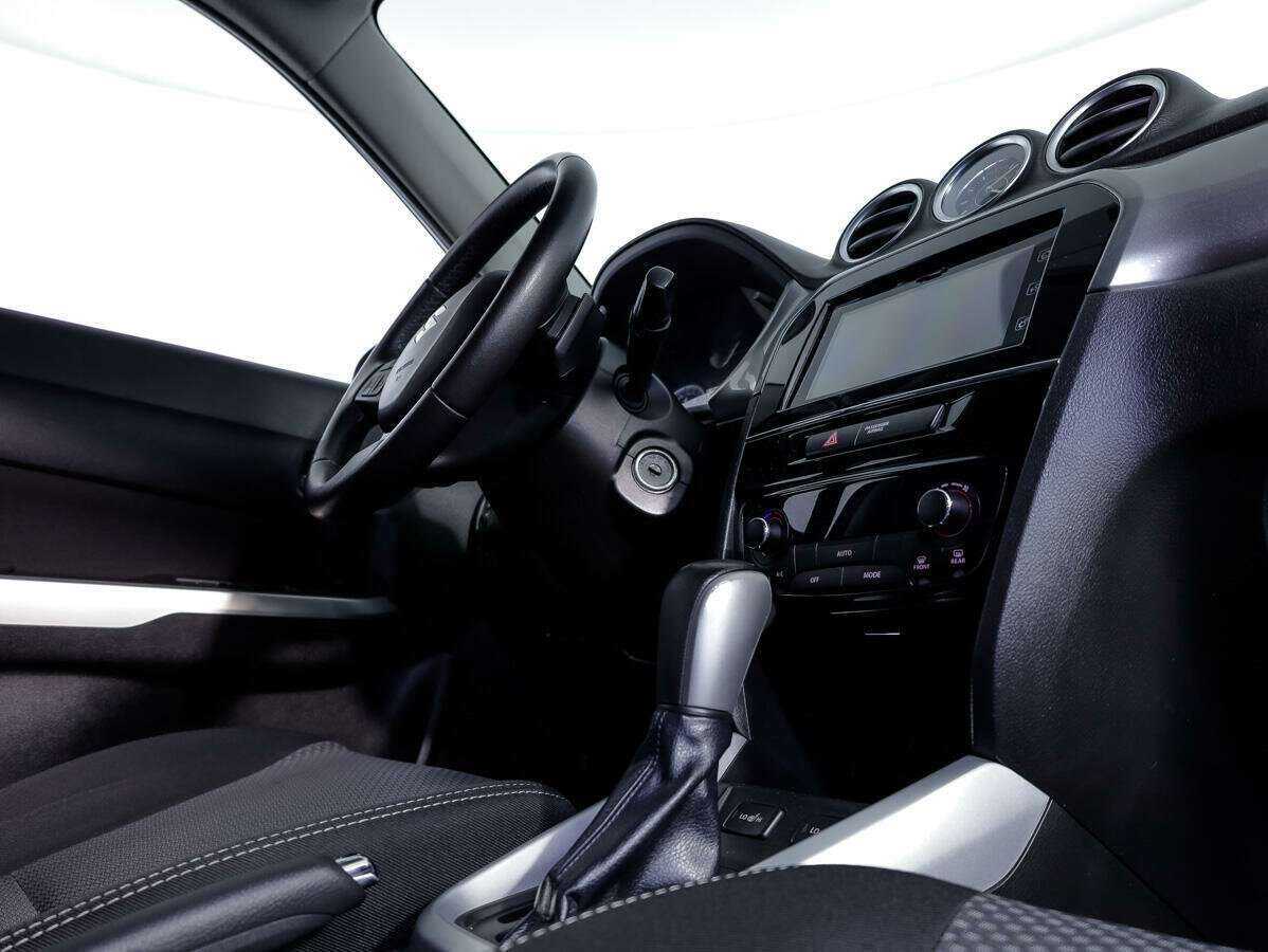 Suzuki Vitara с пробегом — 2016 год. Фото: #22