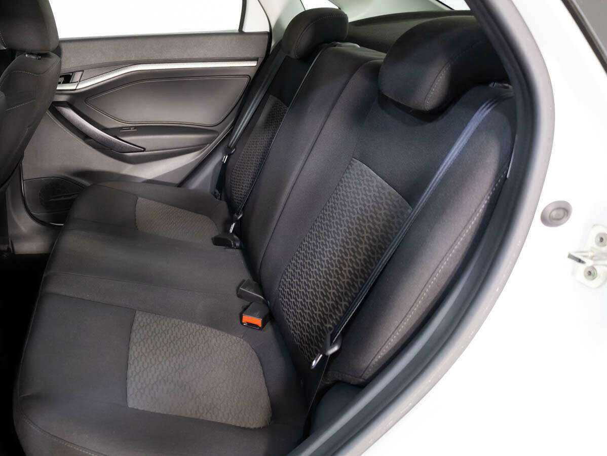 Lada (ВАЗ) Vesta с пробегом — 2022 год. Фото: #10