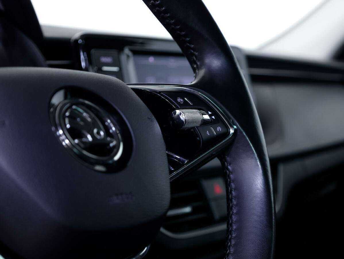 Skoda Rapid с пробегом — 2021 год. Фото: #17