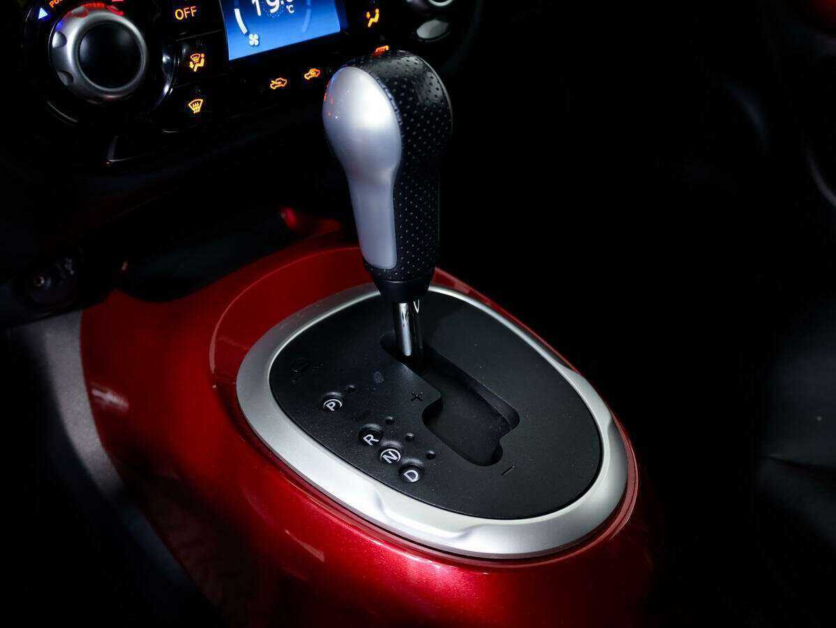 Nissan Juke с пробегом — 2014 год. Фото: #13