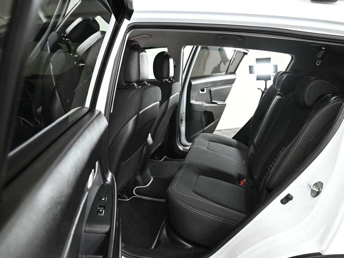 Kia Sportage с пробегом — 2014 год. Фото: #5
