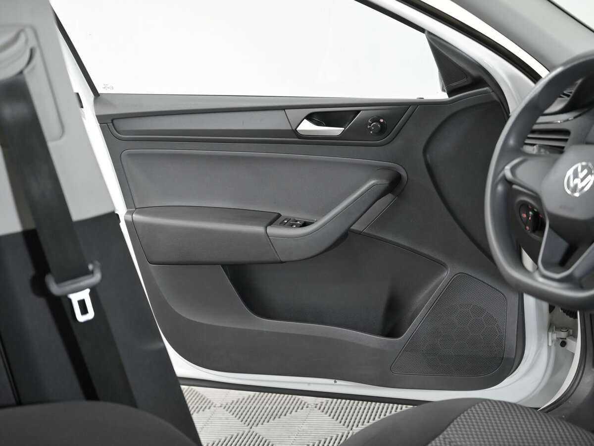 Volkswagen Polo с пробегом — 2020 год. Фото: #7