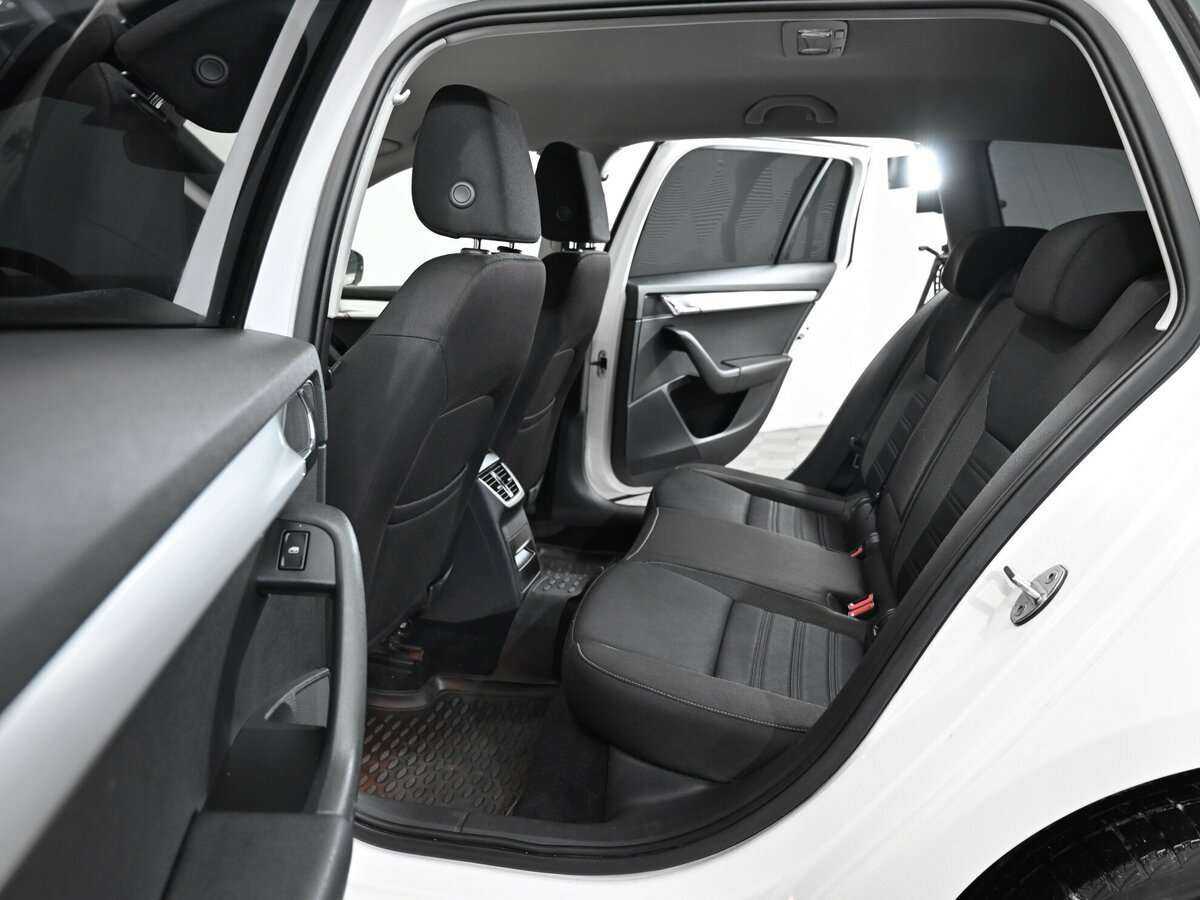 Skoda Octavia с пробегом — 2017 год. Фото: #10