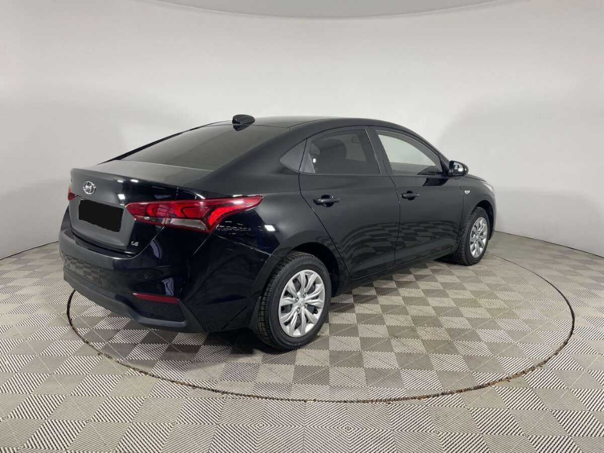 Hyundai Solaris с пробегом — 2018 год. Фото: #3