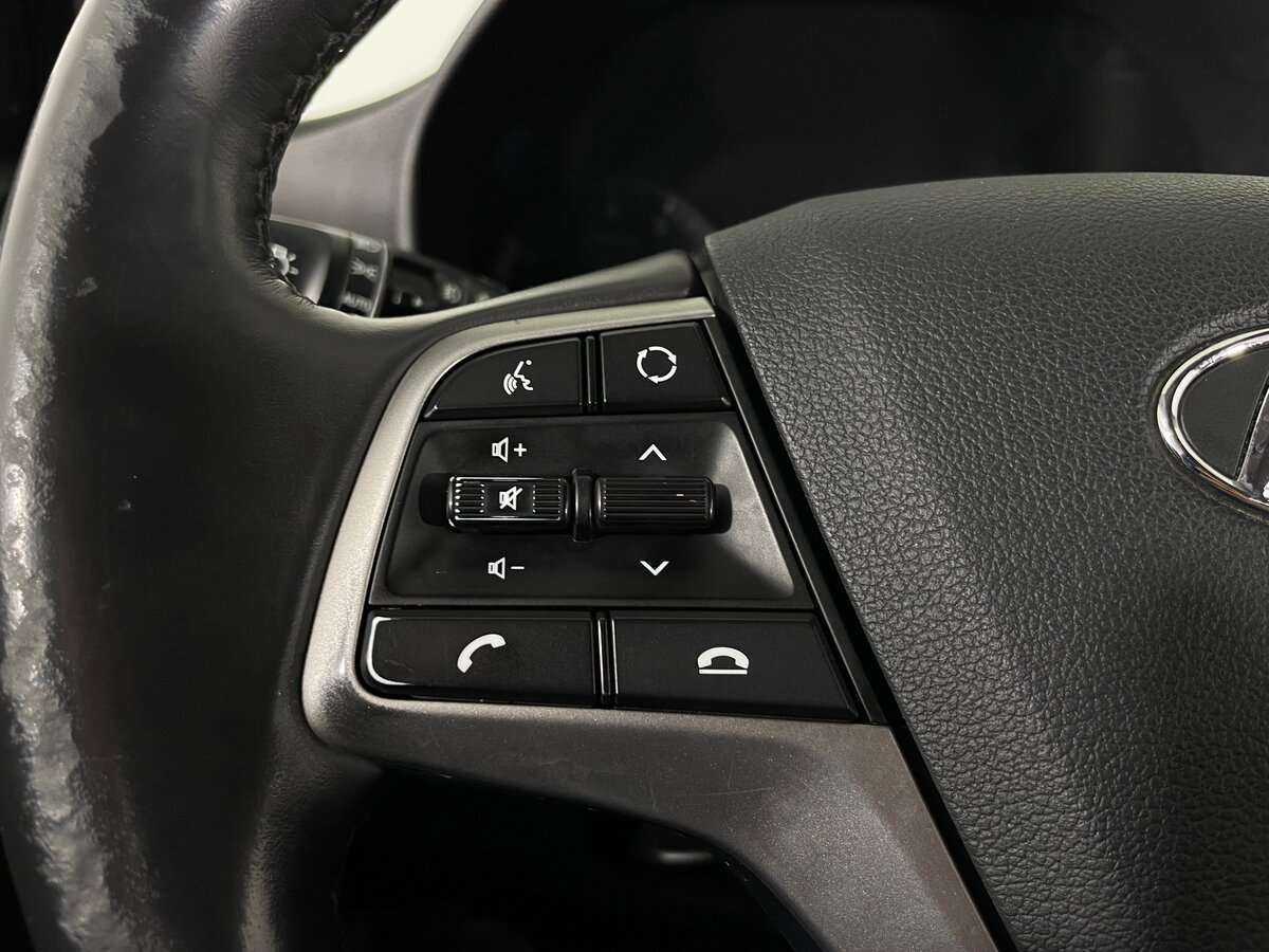 Hyundai Solaris с пробегом — 2017 год. Фото: #12