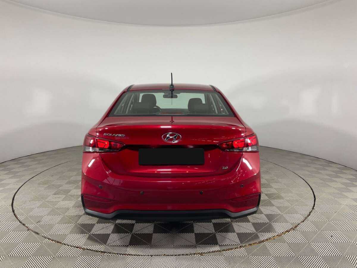 Hyundai Solaris с пробегом — 2017 год. Фото: #5