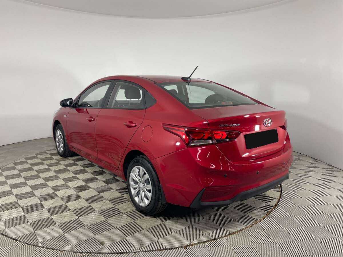 Hyundai Solaris с пробегом — 2017 год. Фото: #6
