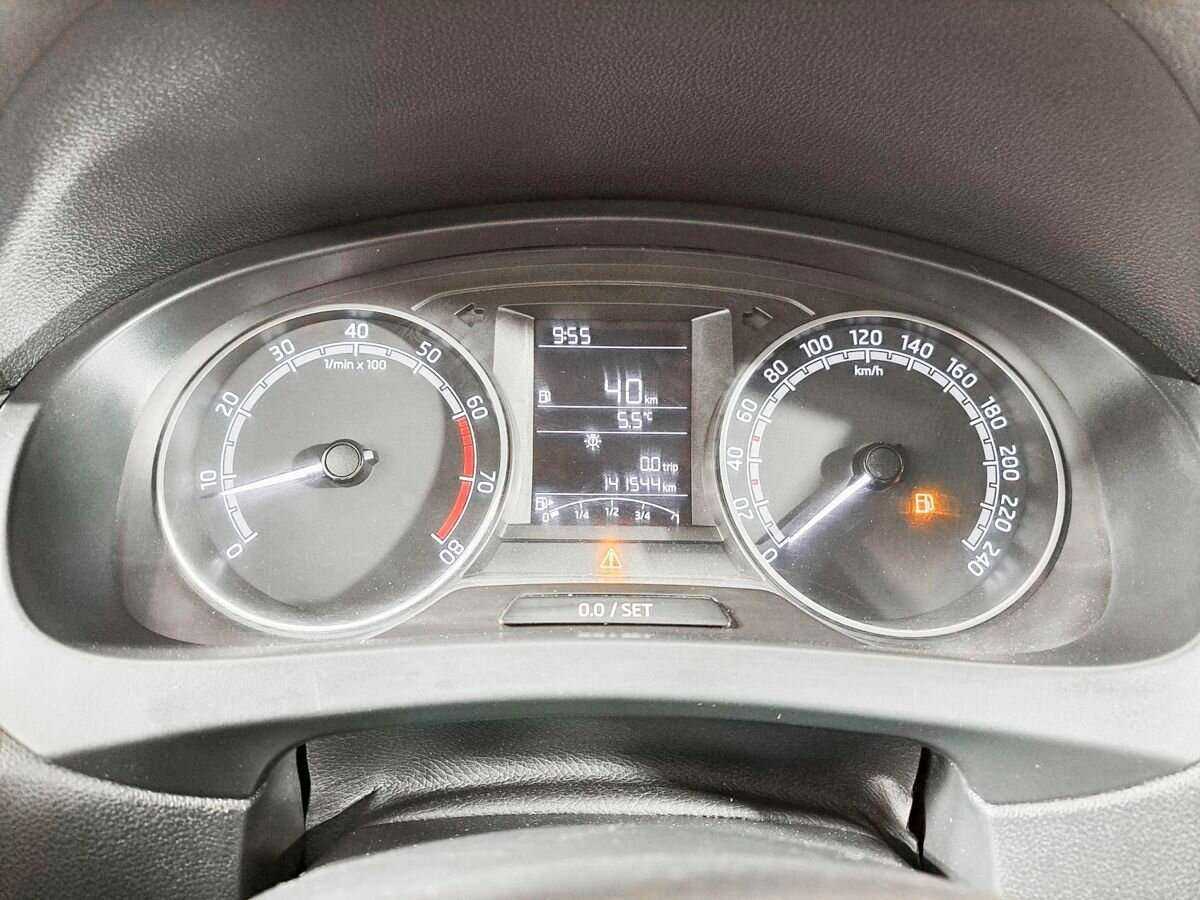 Skoda Rapid с пробегом — 2018 год. Фото: #7