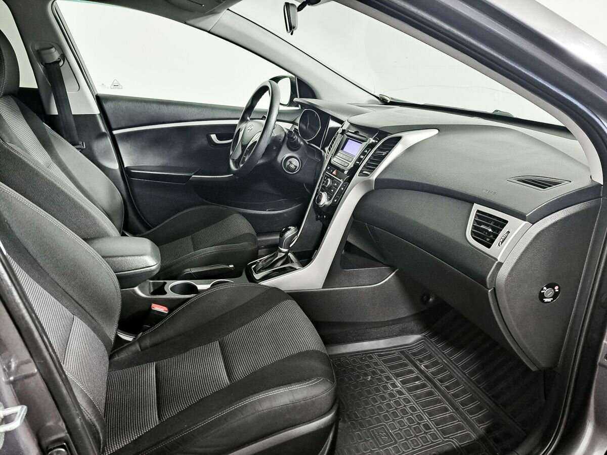 Hyundai i30 с пробегом — 2016 год. Фото: #6