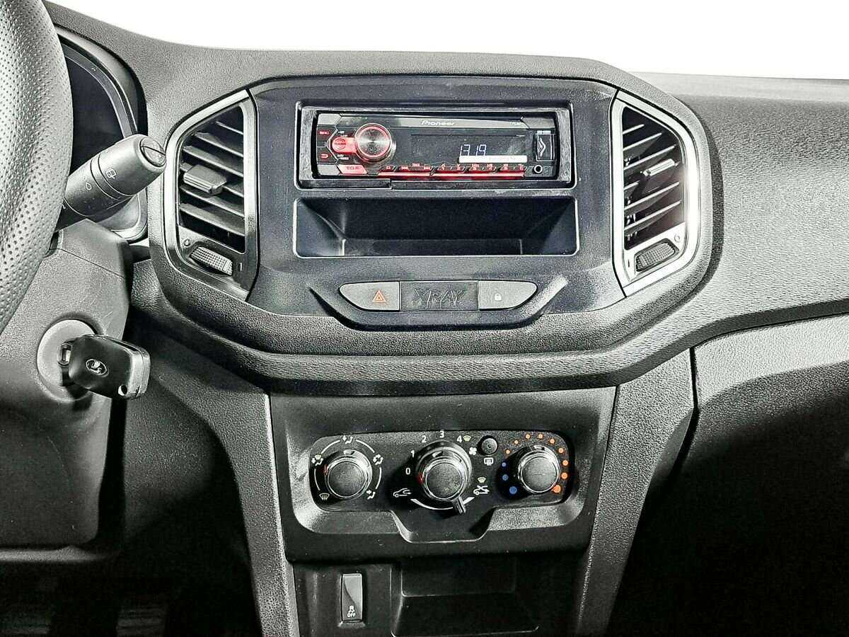 Lada (ВАЗ) XRAY с пробегом — 2021 год. Фото: #14