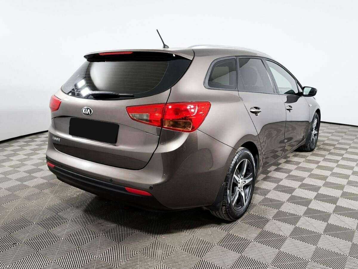 Kia Ceed с пробегом — 2015 год. Фото: #4