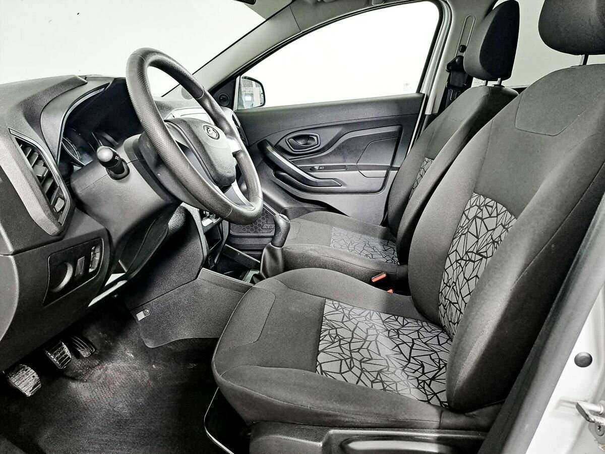 Lada (ВАЗ) XRAY с пробегом — 2018 год. Фото: #11