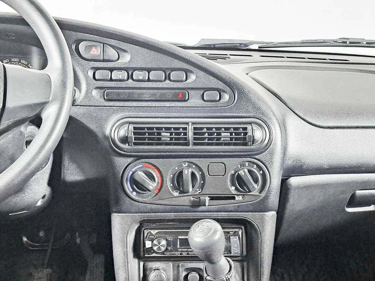 Lada (ВАЗ) Niva с пробегом — 2021 год. Фото: #12