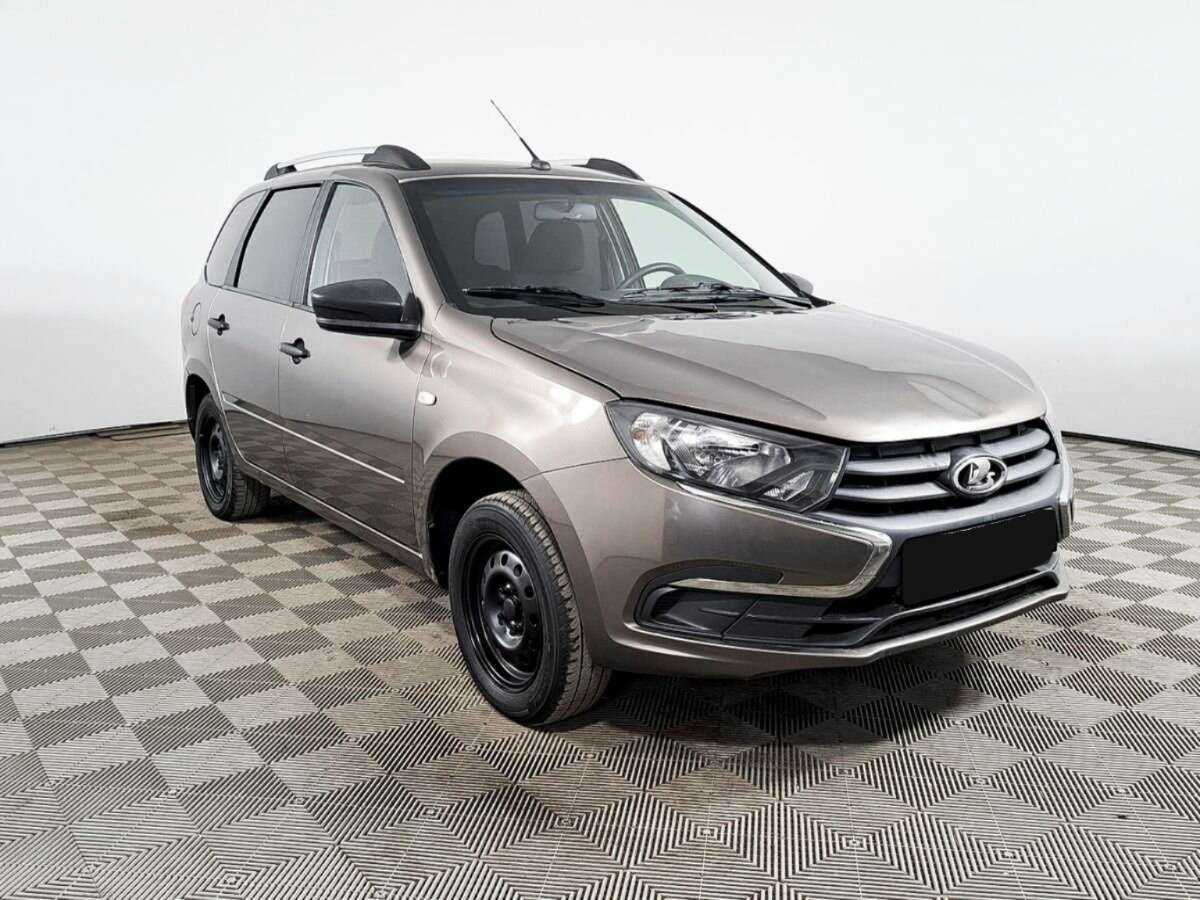 Lada (ВАЗ) Granta с пробегом — 2019 год. Фото: #2