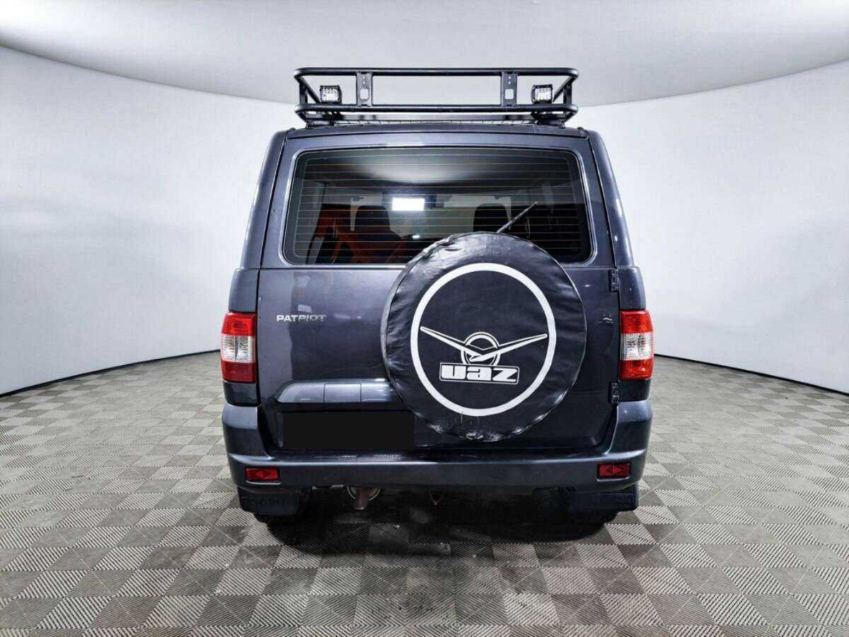 УАЗ Patriot с пробегом — 2016 год. Фото: #5