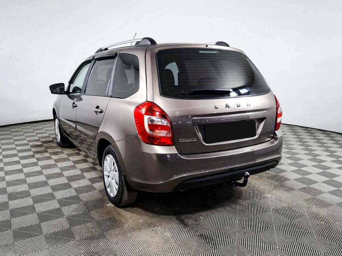 Lada (ВАЗ) Granta с пробегом — 2019 год. Фото: #6
