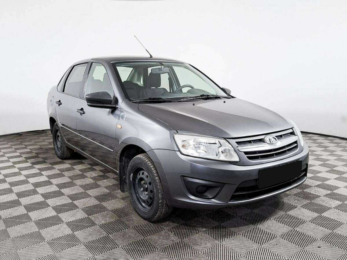 Lada (ВАЗ) Granta с пробегом — 2017 год. Фото: #2