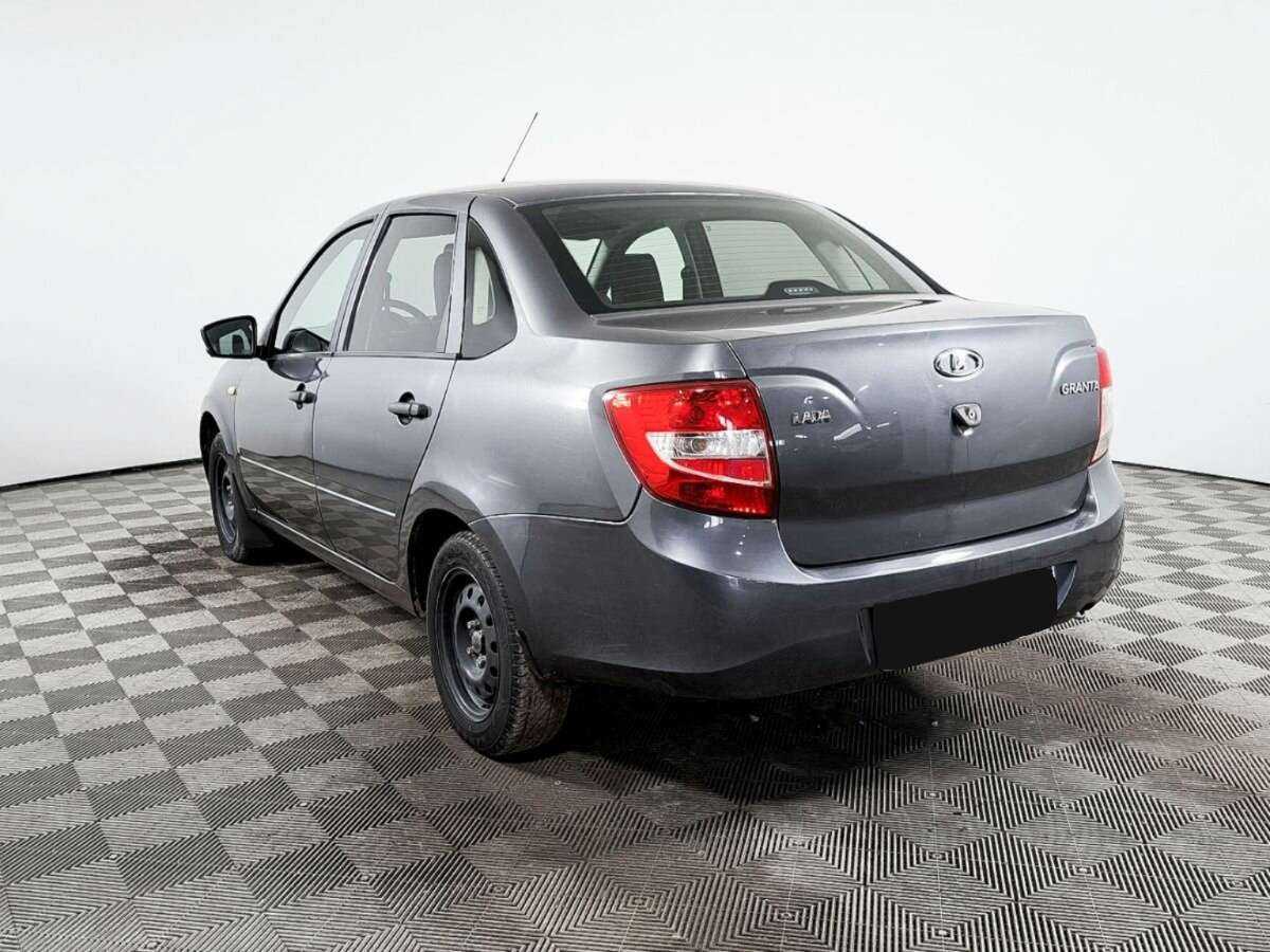 Lada (ВАЗ) Granta с пробегом — 2017 год. Фото: #5