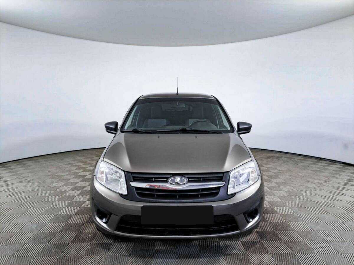 Lada (ВАЗ) Granta с пробегом — 2017 год. Фото: #1