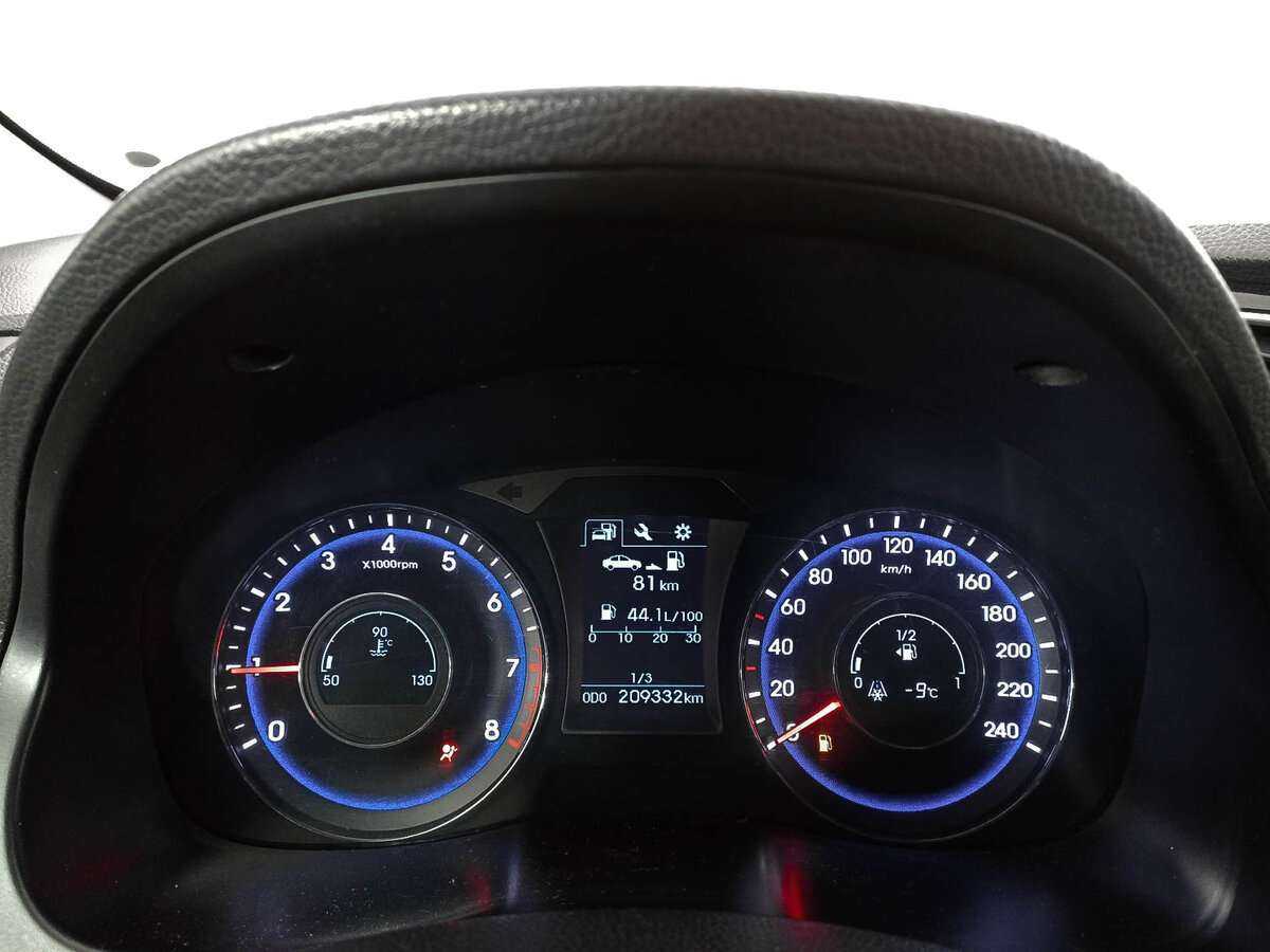 Hyundai i40 с пробегом — 2015 год. Фото: #10