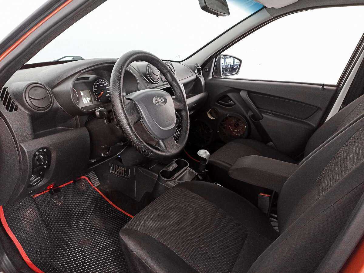 Lada (ВАЗ) Granta с пробегом — 2015 год. Фото: #13