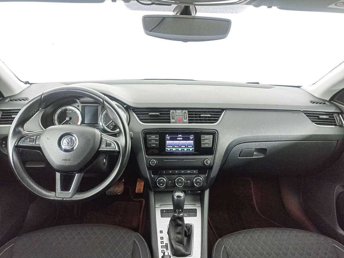 Skoda Octavia с пробегом — 2016 год. Фото: #11