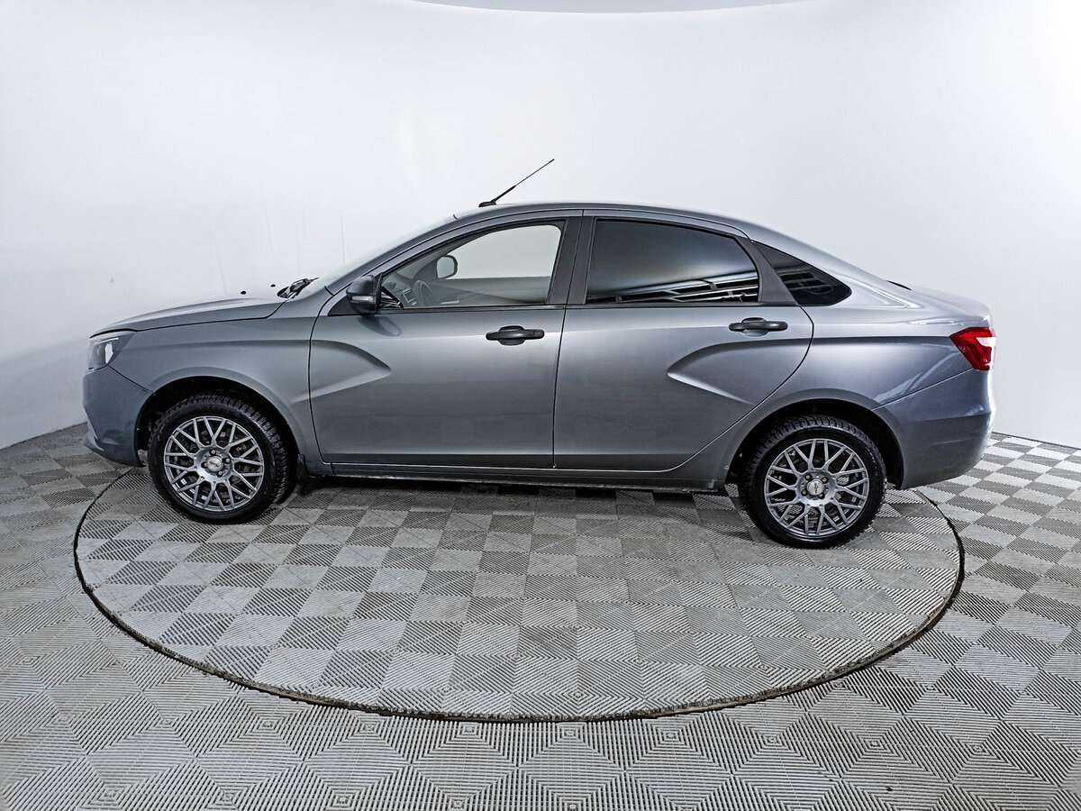 Lada (ВАЗ) Vesta с пробегом — 2018 год. Фото: #7