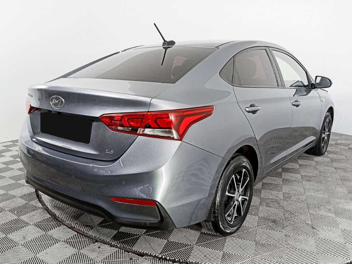 Hyundai Solaris с пробегом — 2017 год. Фото: #4