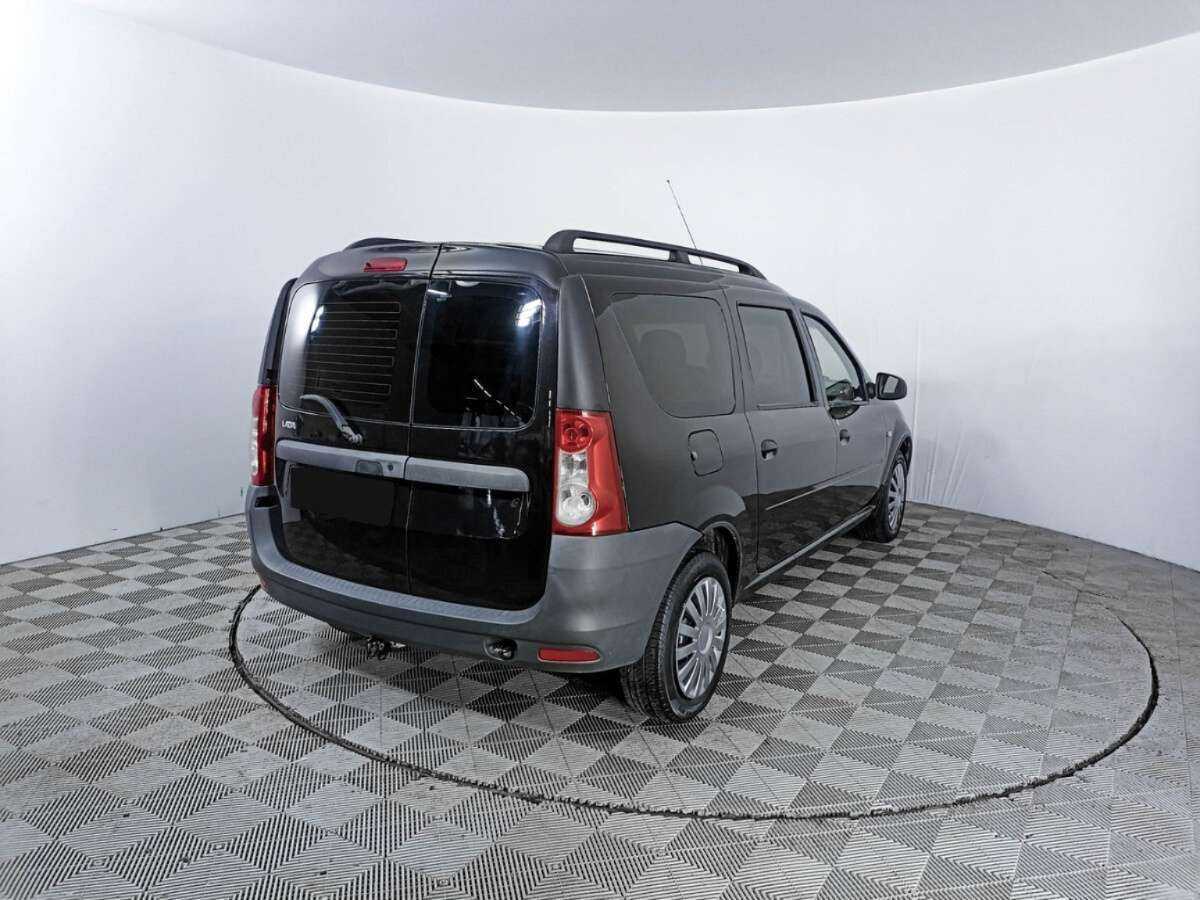 Lada (ВАЗ) Largus с пробегом — 2017 год. Фото: #4