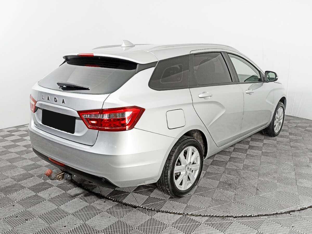 Lada (ВАЗ) Vesta с пробегом — 2020 год. Фото: #4