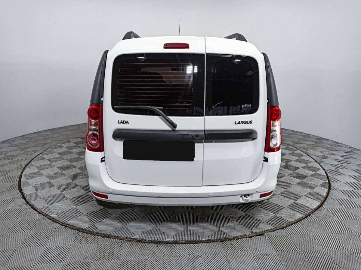 Lada (ВАЗ) Largus с пробегом — 2017 год. Фото: #5