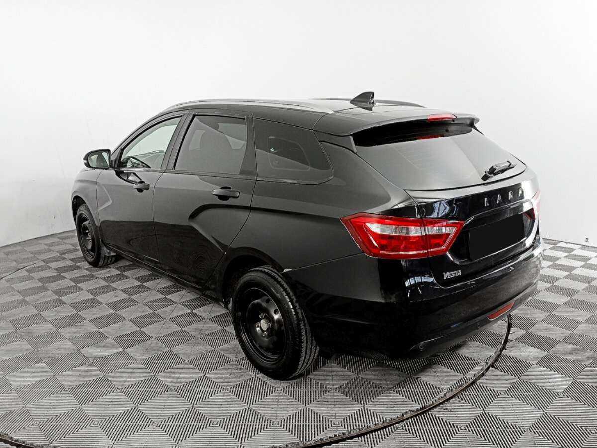 Lada (ВАЗ) Vesta с пробегом — 2019 год. Фото: #6