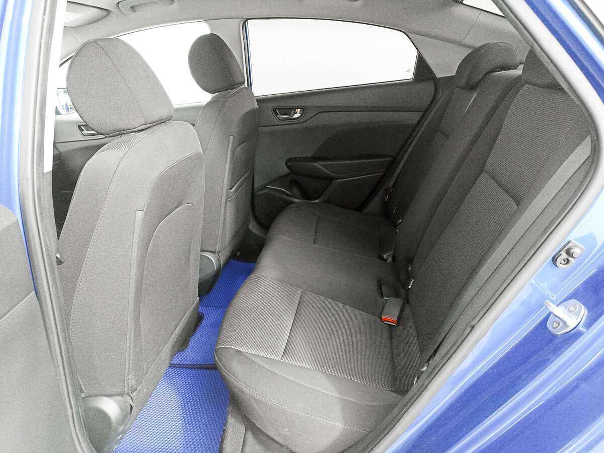 Hyundai Solaris с пробегом — 2020 год. Фото: #11