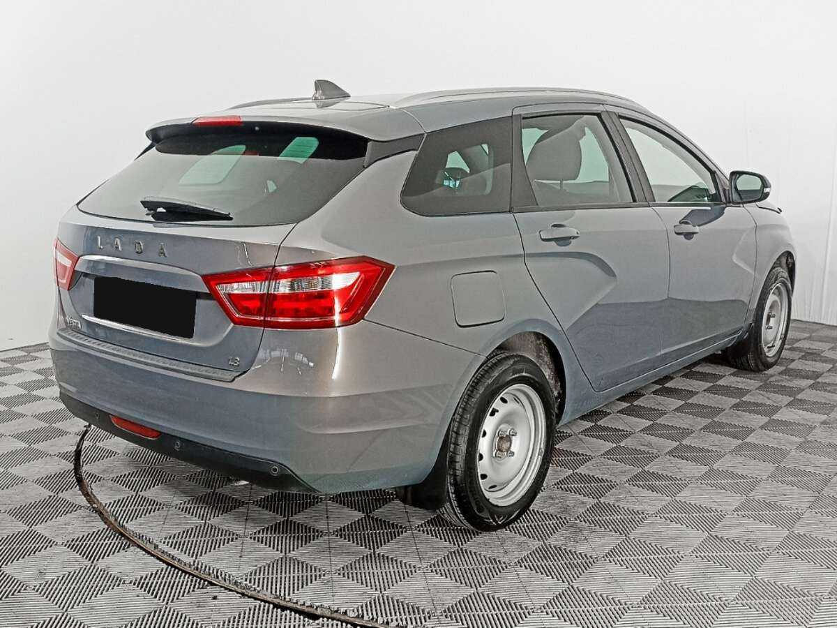 Lada (ВАЗ) Vesta с пробегом — 2017 год. Фото: #4
