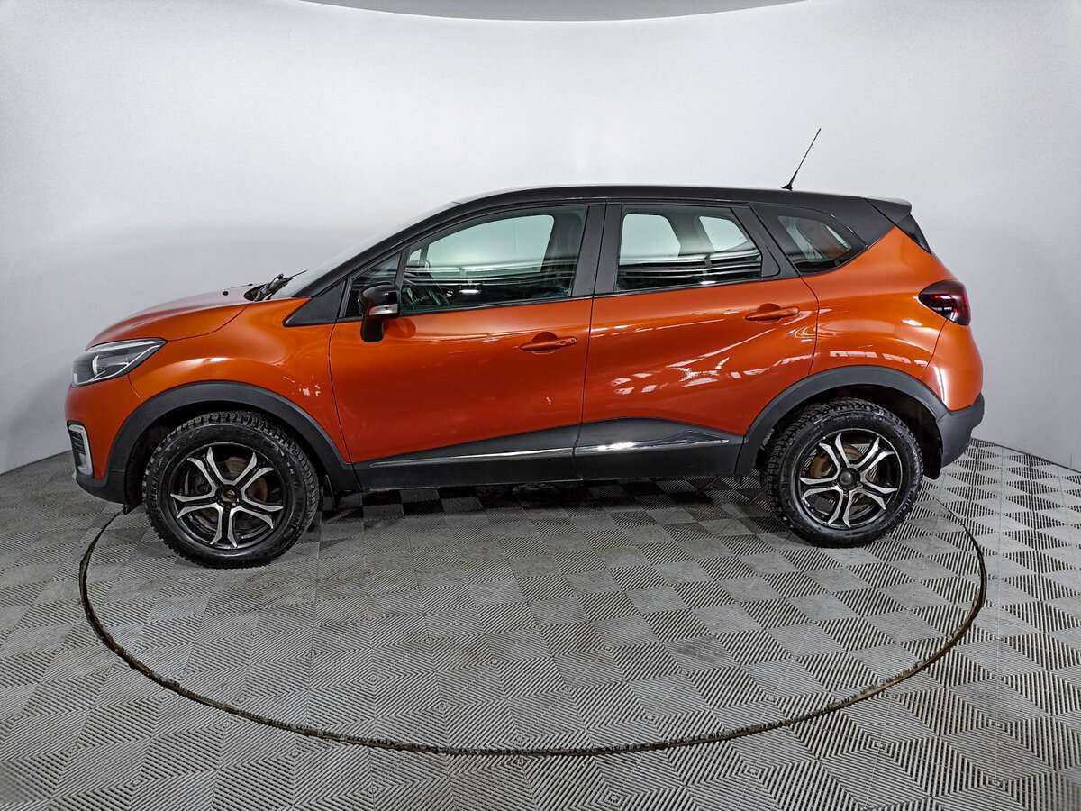 Renault Kaptur с пробегом — 2016 год. Фото: #7