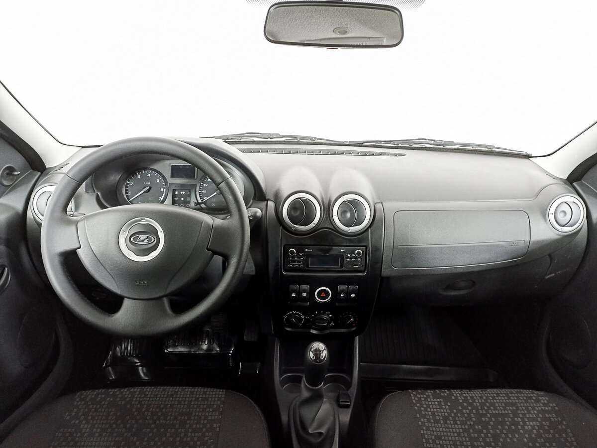 Lada (ВАЗ) Largus с пробегом — 2021 год. Фото: #9