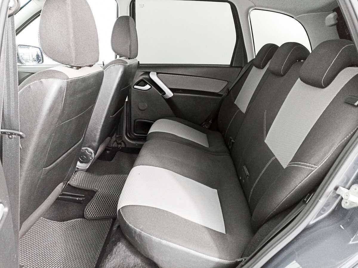 Lada (ВАЗ) Kalina с пробегом — 2018 год. Фото: #9