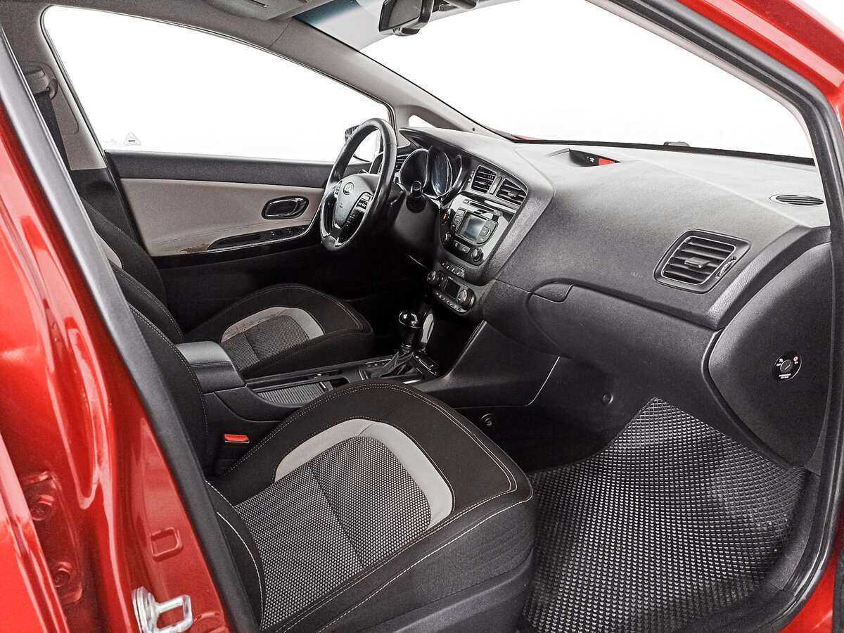 Kia Ceed с пробегом — 2014 год. Фото: #8