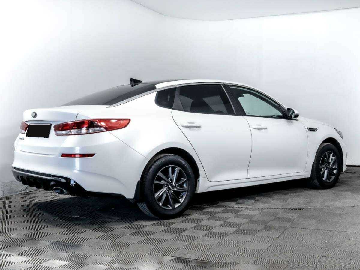 Kia Optima с пробегом — 2018 год. Фото: #3