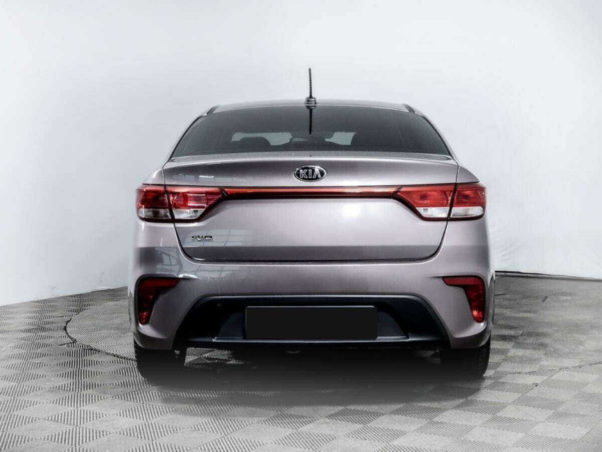Kia Rio с пробегом — 2018 год. Фото: #4