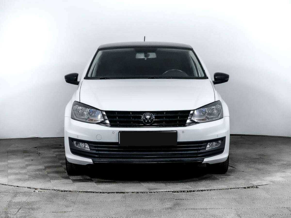 Volkswagen Polo с пробегом — 2019 год. Фото: #1